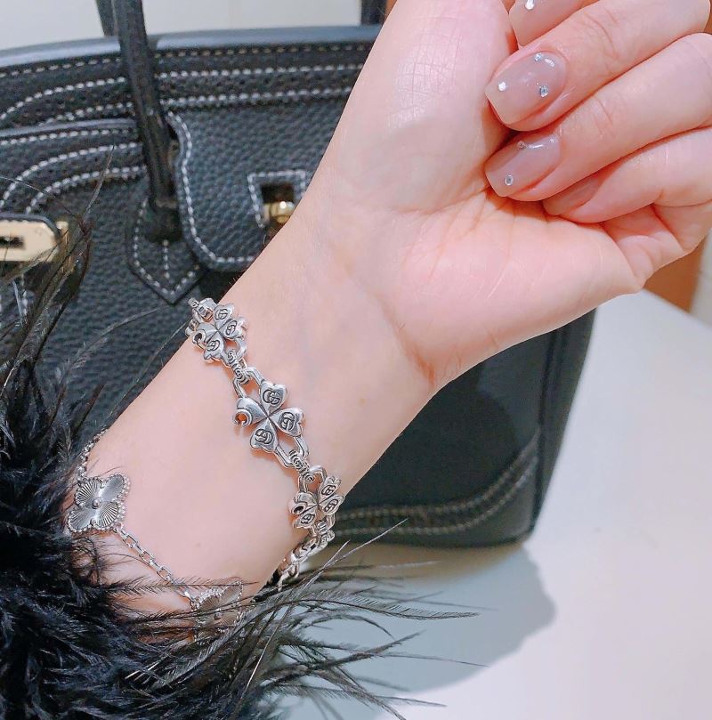 Gvc*1 bracelets